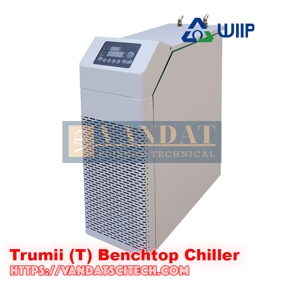 Trumii T Benchtop Chiller đặt trên bàn thí nghiệm